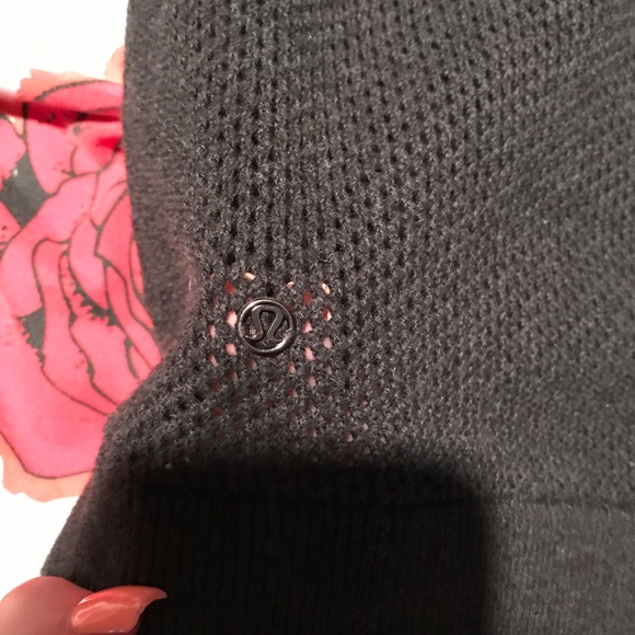 Lululemon Sweater - Picture 2 of 4
